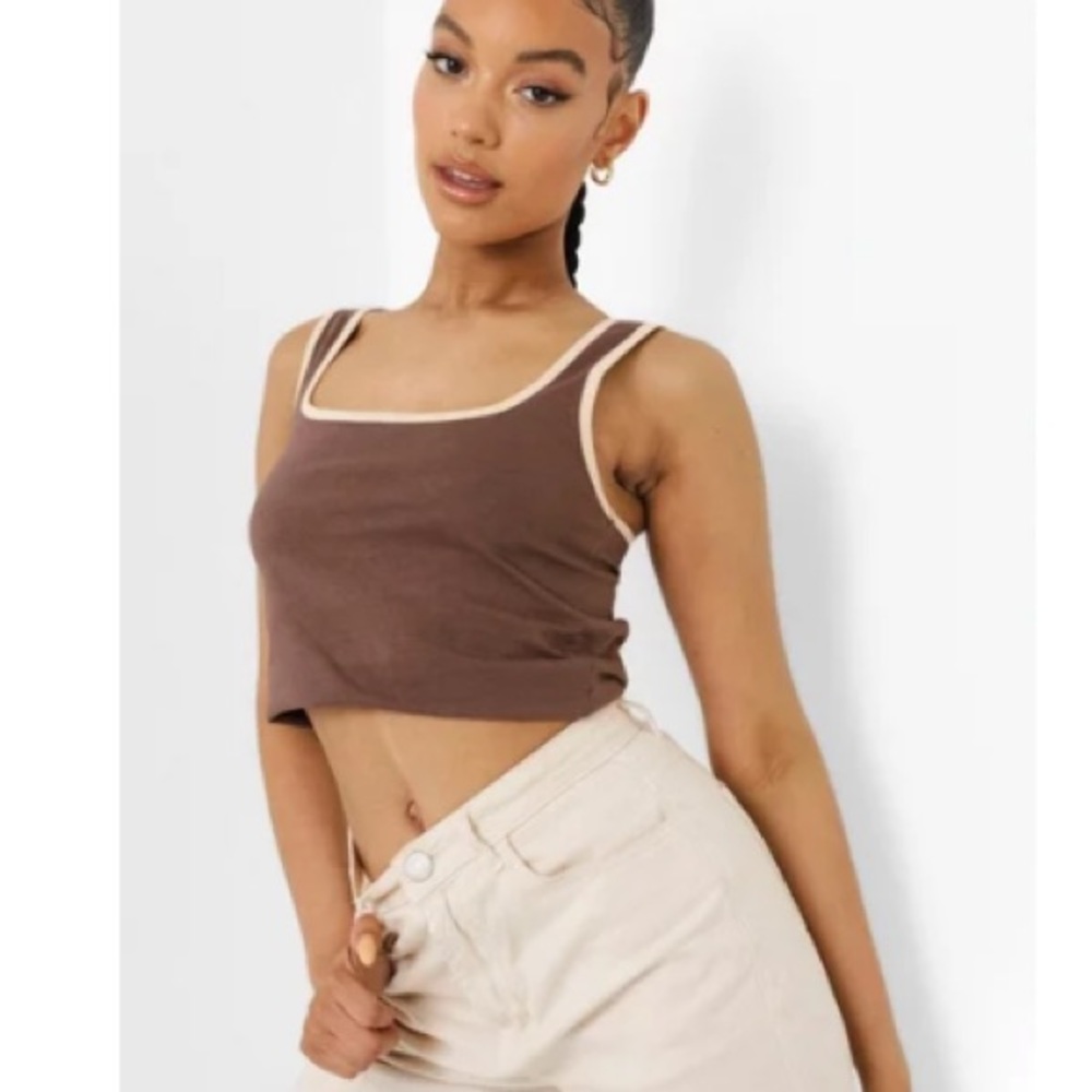 NWT Boohoo brown and cream tank